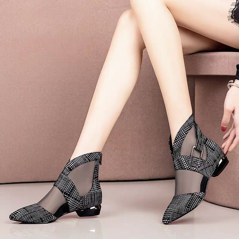 Low-heeled Women's Pointed Toe shoe