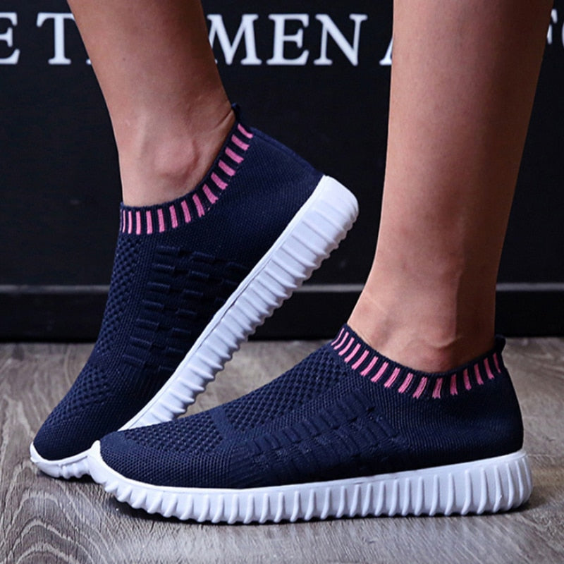 Women Slip-on Breathable Mesh Flats Shoes