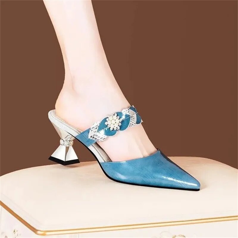 Pointed Designer Slides